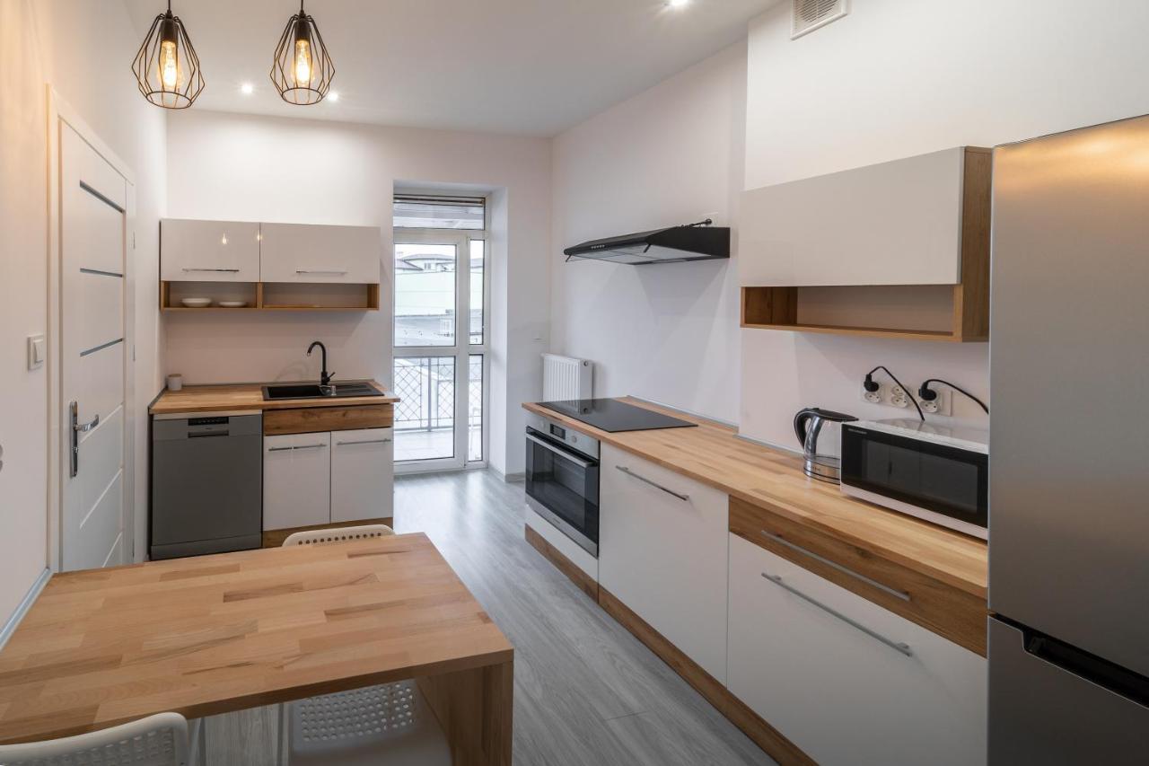 Around The World Vision Apartment - Centrum Ополе Экстерьер фото